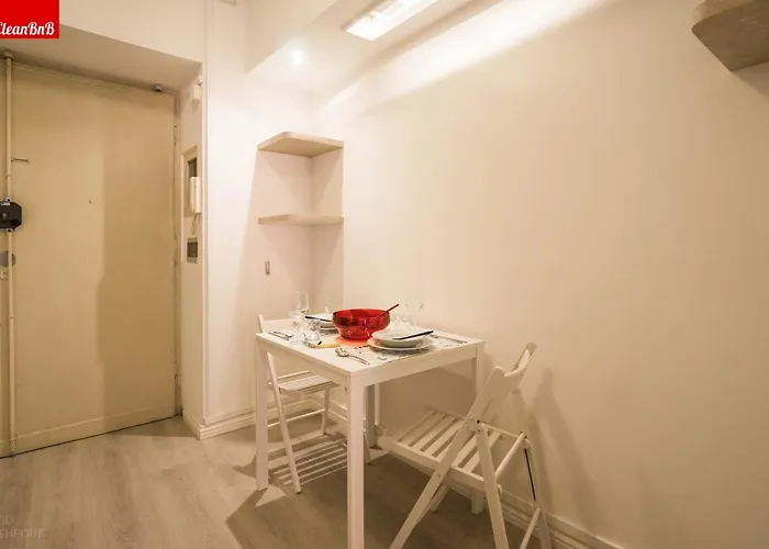 Guesthost - La Finestra Sui Palazzi Di Apartamento Roma